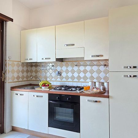 Golden Hour Apartment - Panoramic Terrace Fiumicino Dış mekan fotoğraf