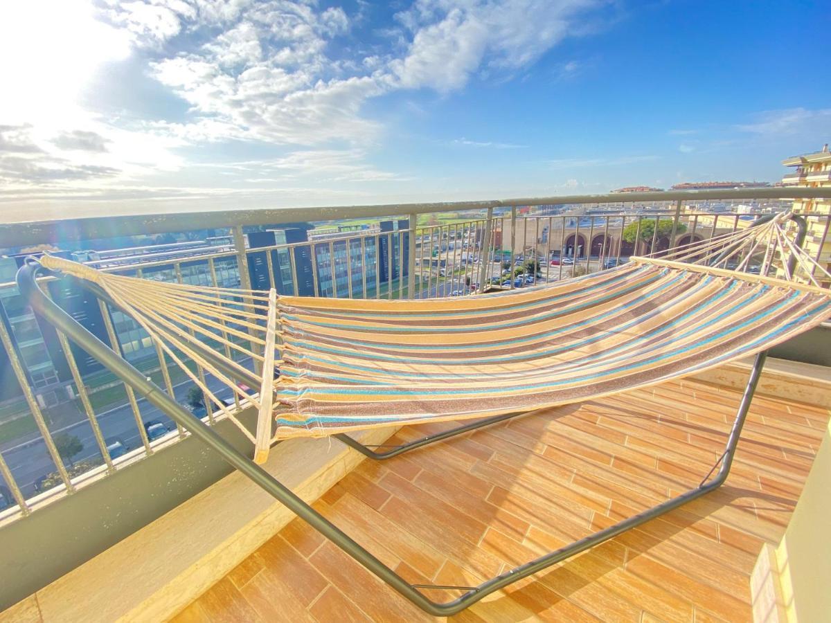 Golden Hour Apartment - Panoramic Terrace Fiumicino Dış mekan fotoğraf