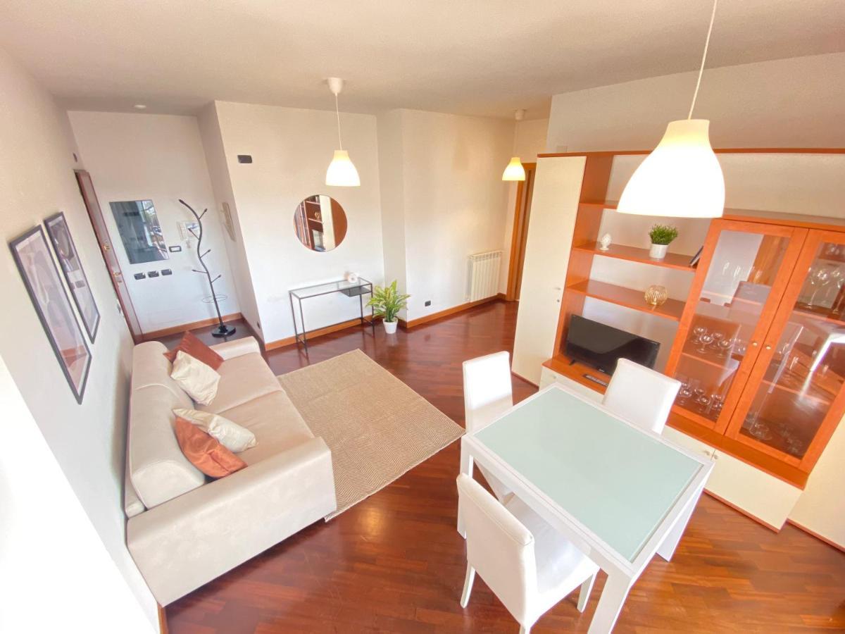 Golden Hour Apartment - Panoramic Terrace Fiumicino Dış mekan fotoğraf
