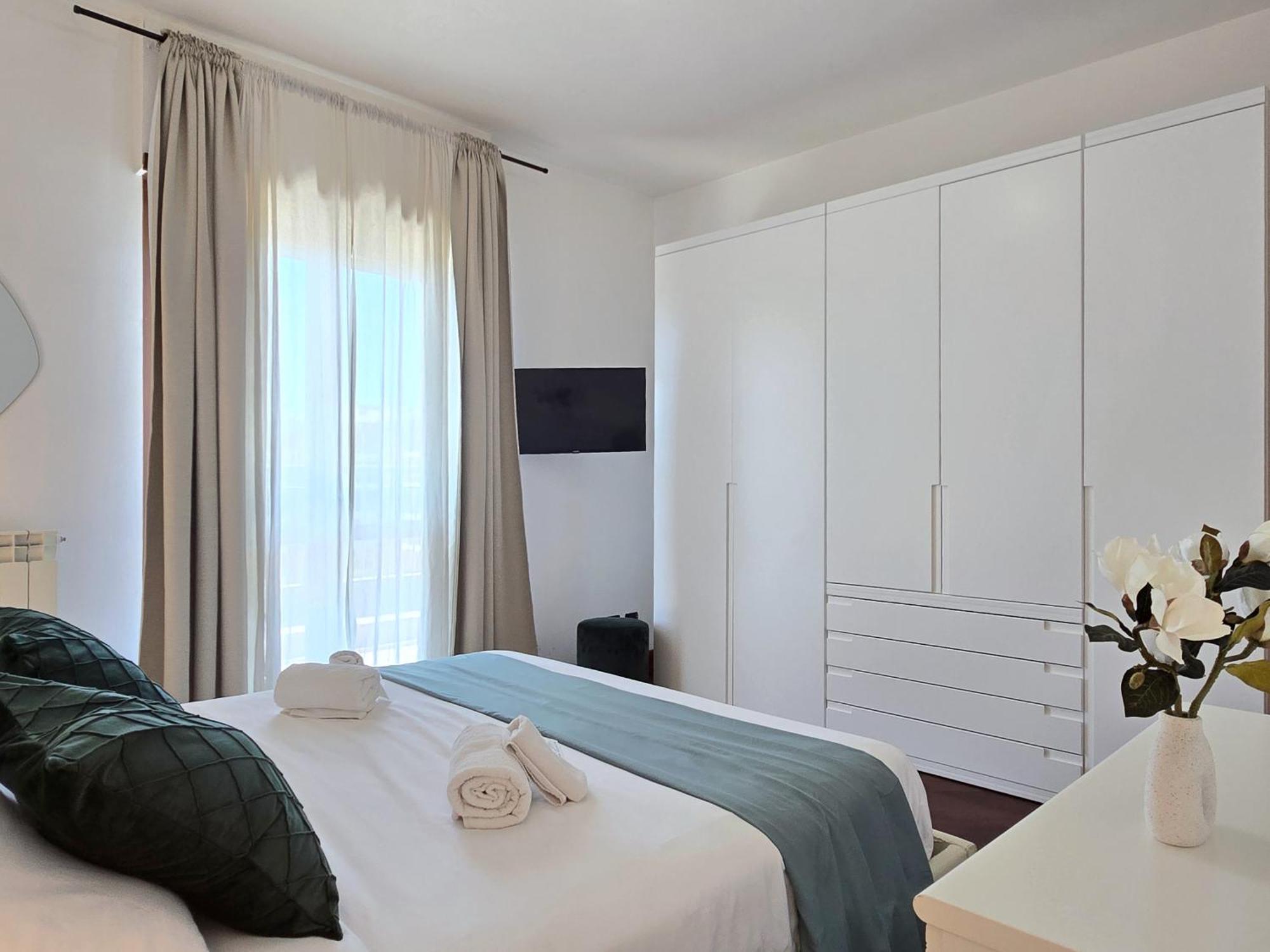 Golden Hour Apartment - Panoramic Terrace Fiumicino Dış mekan fotoğraf